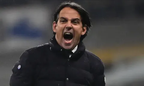 Inzaghi sung sướng đến mất giọng