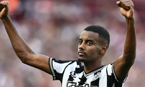 Đòn hồi mã thương Newcastle dành cho Arsenal