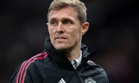 Man Utd chiêu mộ hai con trai của Darren Fletcher