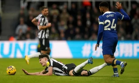 Alan Shearer: "Cậu ấy đã gây ra cho Reece James vô số vấn đề"