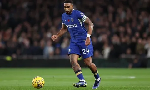 "Reece James hoàn thiện hơn Alexander-Arnold"