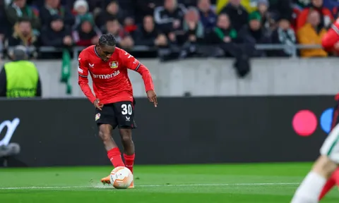 Jeremie Frimpong ra quyết định với Arsenal