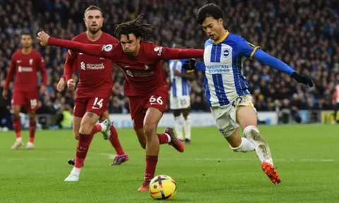 'Jindodinho' lu mờ Gakpo, Liverpool thua tan nát tại Amex