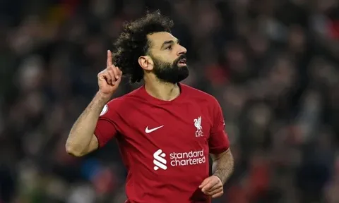 Lập cú đúp trước M.U, Salah đi vào lịch sử Liverpool