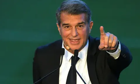 Joan Laporta: "Xavi muốn có cậu ấy"