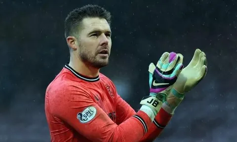 John Brown khen Jack Butland xuất sắc hơn cả Onana