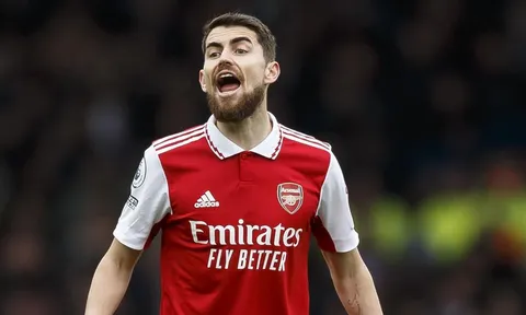 Jorginho dần khiến Arsenal quên đi Partey