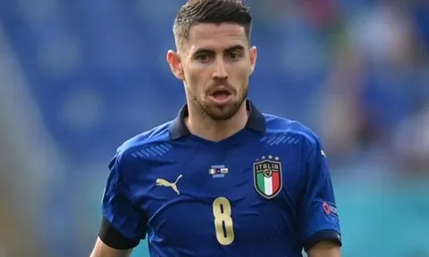 Jorginho: "Tôi đã khóc rất nhiều và muốn từ bỏ bóng đá"