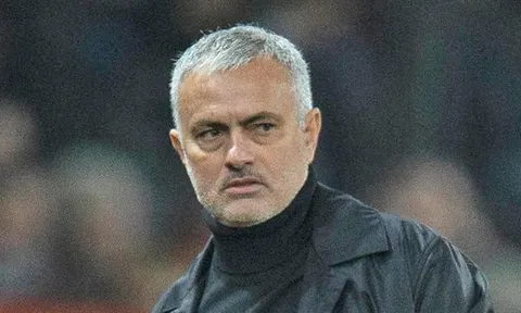 "Rất nhiều người đã khóc khi Mourinho bị sa thải"