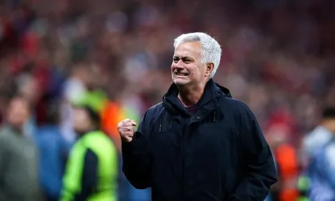Mourinho có câu trả lời cho Newcastle