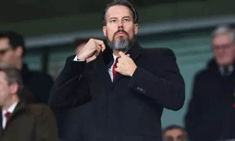 Josh Kroenke khẳng định một điều với NHM Arsenal