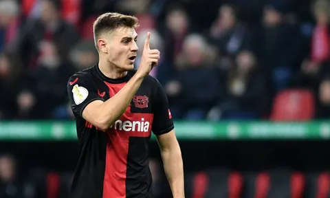 Leverkusen muốn có luôn cầu thủ của Bayern