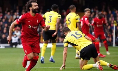 Klopp tiết lộ Salah tự tập siêu phẩm vẩy bóng má ngoài kiến tạo