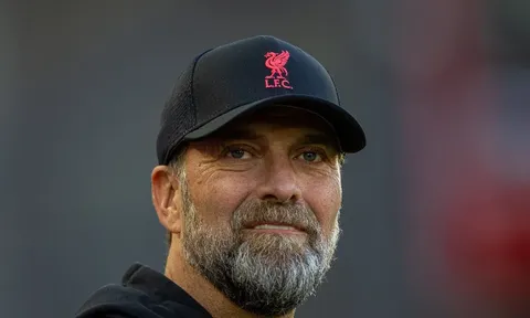 Jurgen Klopp ngả mũ với Kaoru Mitoma