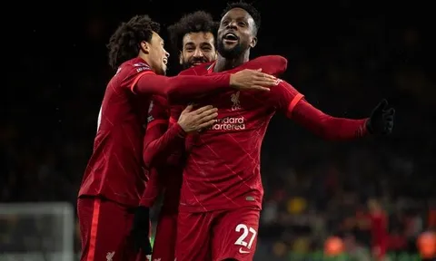 Jurgen Klopp: “Origi là một con quái vật”