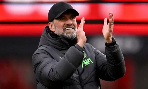 Klopp đáp trả nhận định của Mark Clattenburg