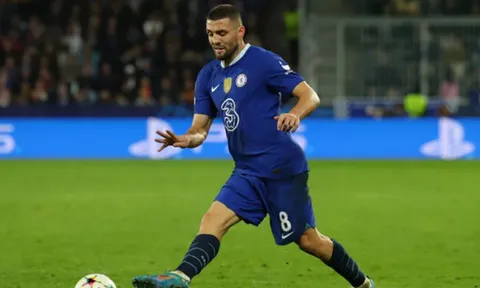 Sao Chelsea gây ngạc nhiên trước Salzburg