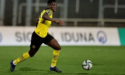 Juventus nhắm ngọc quý Dortmund