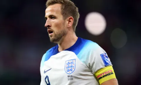Paul Merson chỉ rõ lý do Harry Kane sa sút