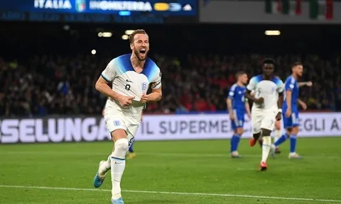 Vượt mặt Rooney, Kane đi vào lịch sử tuyển Anh
