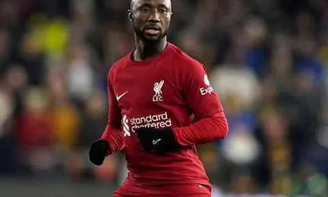 Milan tăm tia 'người thừa' Liverpool