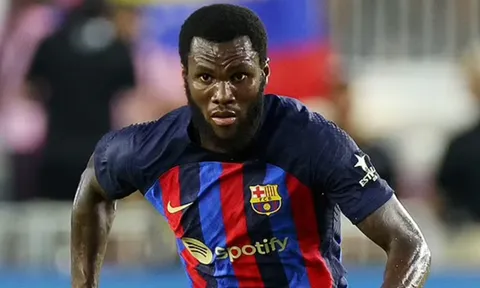 Sao Barca từ chối gia nhập Tottenham