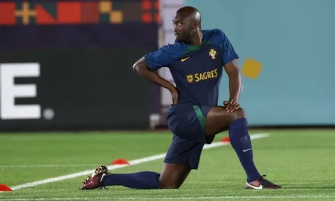 SỐC! Trụ cột BĐN gãy 3 xương sườn, mất luôn World Cup