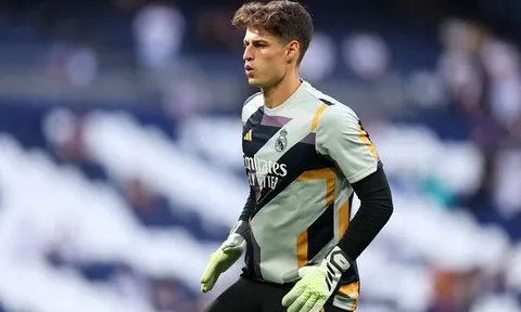 Không phải Ramsdale, Chelsea nhắm "kẻ phế truất De Gea" thay thế Kepa