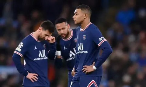 Khi Neymar trở lại là tâm điểm