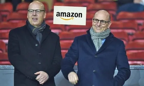 Khối tài sản kếch xù cho Amazon trút 'mưa tiền' vào Man Utd