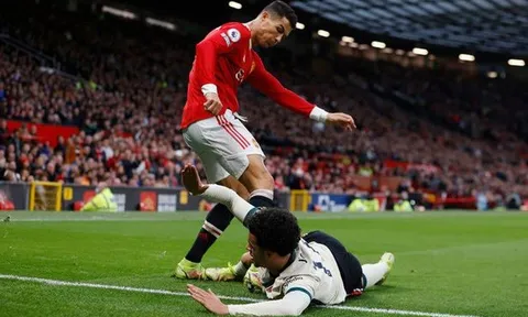 “Không ai có thể biện hộ nếu Ronaldo bị đuổi khỏi sân”