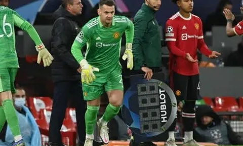 Không thi đấu, Bruno Fernandes nhắn gửi 1 sao Man Utd