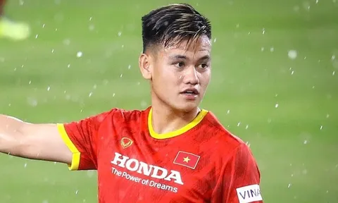 Kiến tạo cho Văn Đức, Tấn Tài được AFF vinh danh