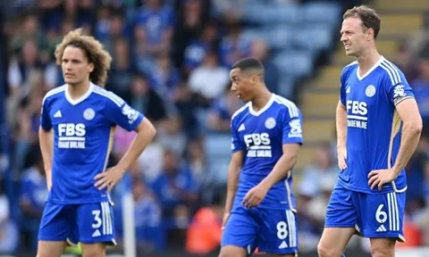 Ẩu đả kinh hoàng ngày Leicester xuống hạng
