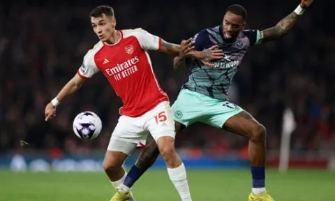 Thắng Brentford, rõ lý do Arsenal chê Toney