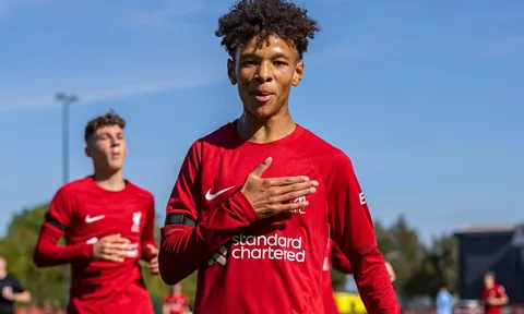 Klopp chuẩn bị ra mắt thêm 1 ngọc quý?