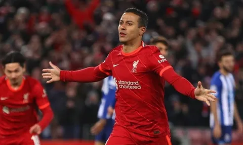 Klopp mô tả siêu phẩm của Thiago