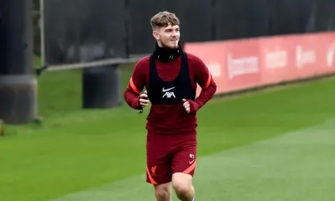 Klopp nói về chấn thương của Elliott