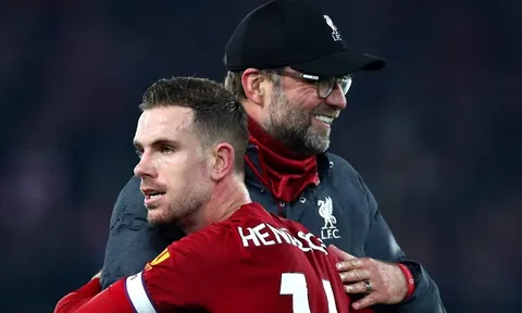 Klopp nói về khả năng "tái hợp" với Henderson
