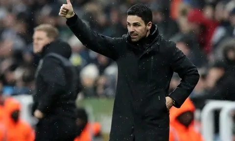 Arsenal phải sớm quên đi thất bại trước Porto
