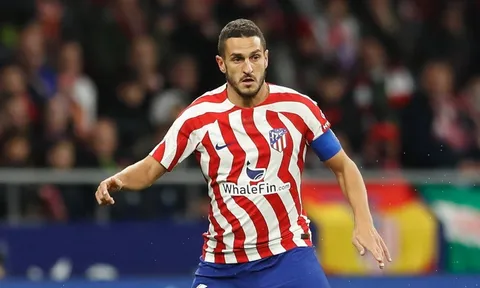 Atletico sắp gia hạn với trụ cột