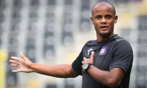 Kompany lên tiếng, thúc giục Man City giữ người đàn ông này!
