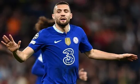 Kovacic gây choáng cho Chelsea