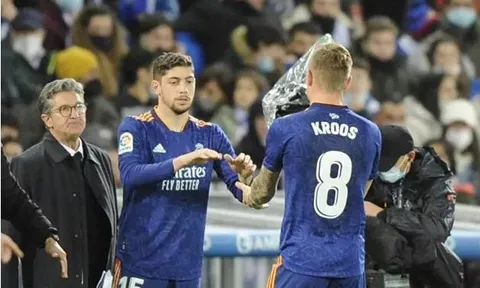 Kroos tiết lộ tiền vệ thần tượng, tiềm năng không giới hạn