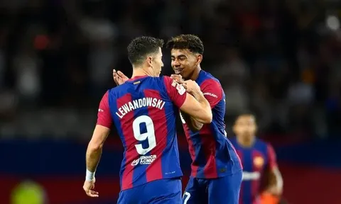 Lamine Yamal làm rõ quan hệ với Robert Lewandowski