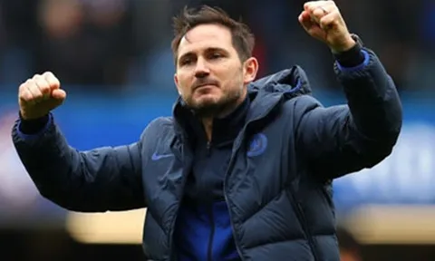 Lampard dẫn dắt Norwich? Cech nói lời thật lòng
