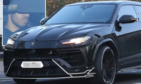 Lần đầu lộ diện sau sự cố, Aubameyang có thái độ không ngờ