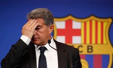 Làn sóng sa thải ở Barca