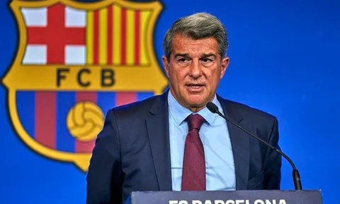 Laporta tuyên bố làm điều trọng đại cứu Barca