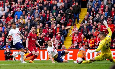 Lấy công bù thủ, Liverpool thắng nghẹt thở trận cầu 7 bàn